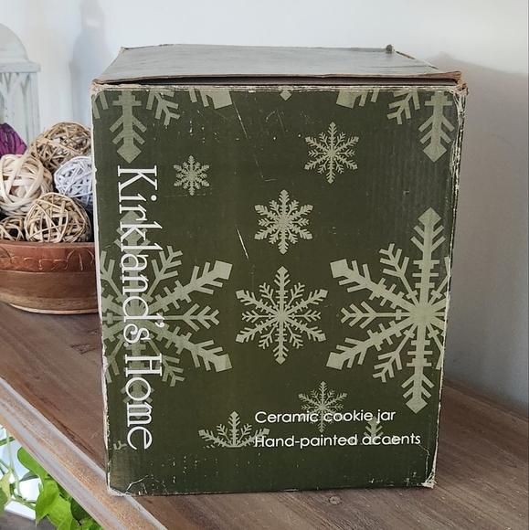 ☃️ Kirklands Bohemian Style Snowman Cookie Jar – Hand-Painted Ceramic, 9.5” - Picture 14 of 15